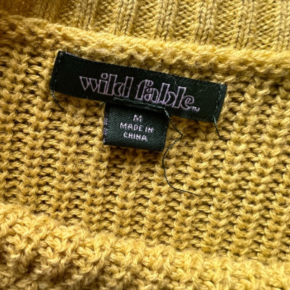 Cute cropped sweater - Picture 2 of 2